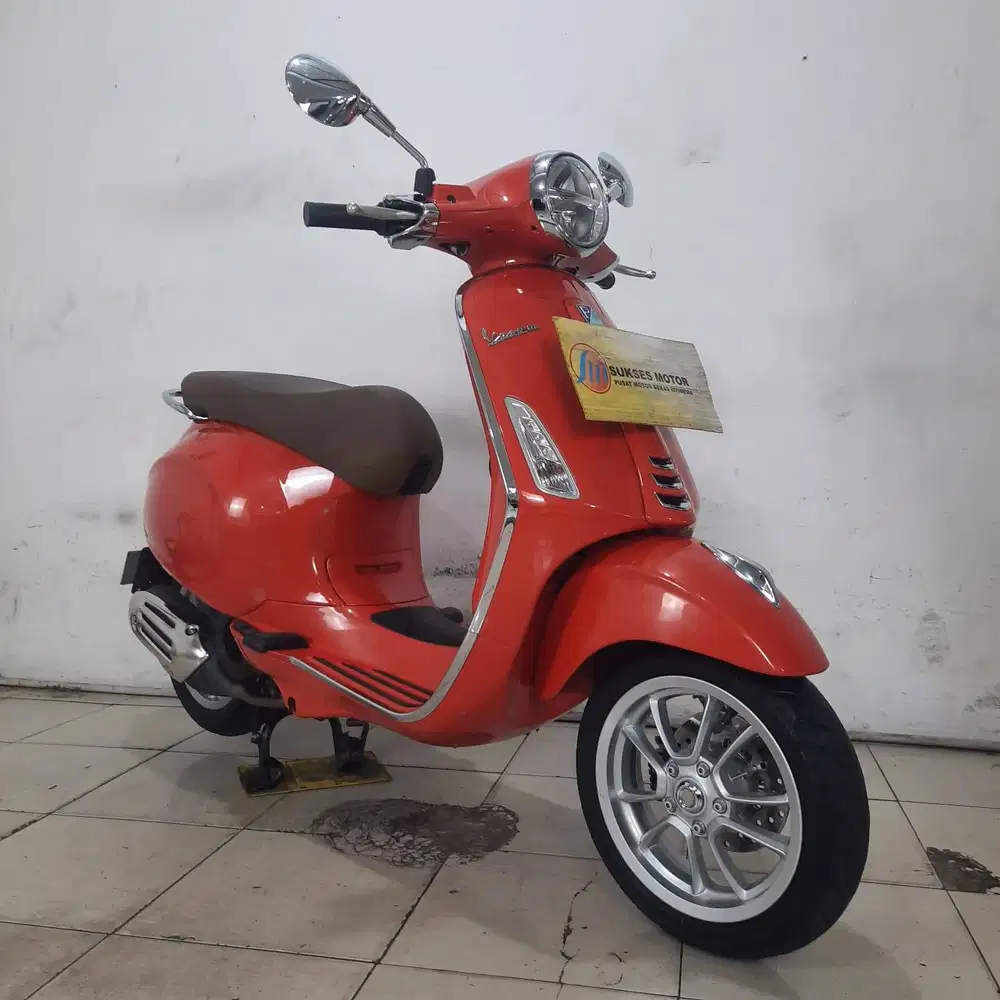 PROMO SPESIAL VESPA PRIMAVERA 150ABS 2023 KM RENDAH SYARAT KTP&KK