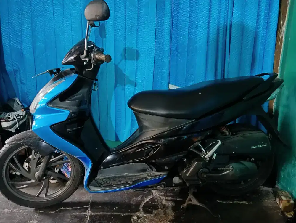 SUZUKI SKYWAVE 2007