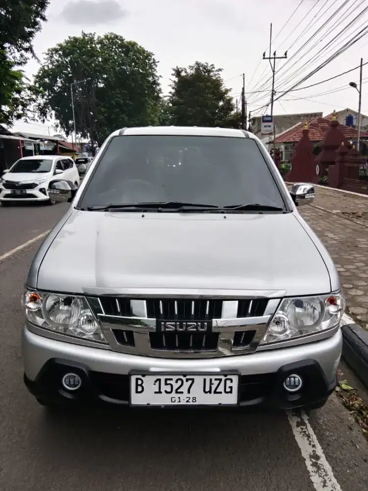 Isuzu Phanter LV 2012