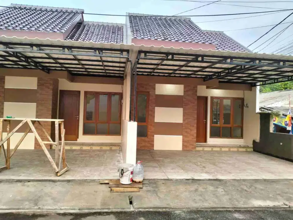 RUMAH BARU 800 JUTAAN CARPORT 2 MOBIL AKSES MASUK 2 MOBIL