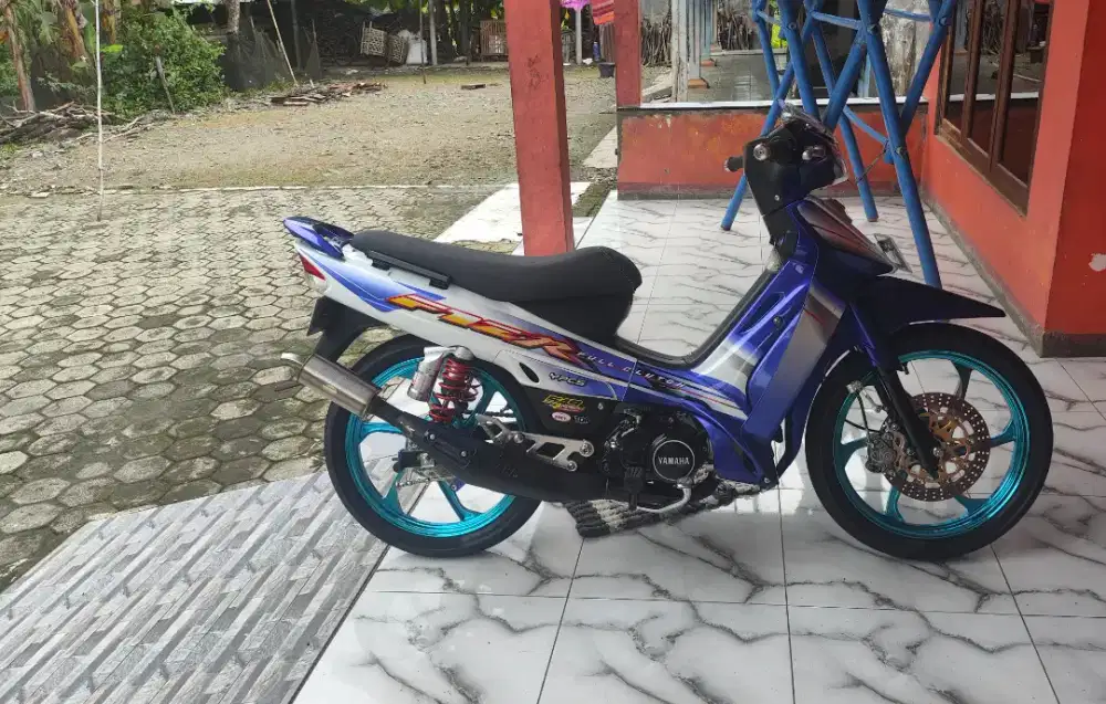 F1ZR ful restorasi modifikasi