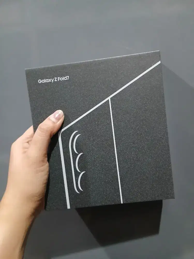 Samsung Galaxy ZFOLD 7 12 256 ORIGINAL SEIN