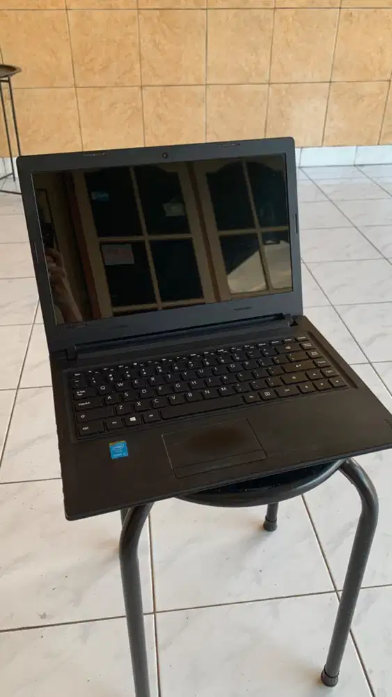 Laptop Lenovo Ideapad 100-14 intel i3
