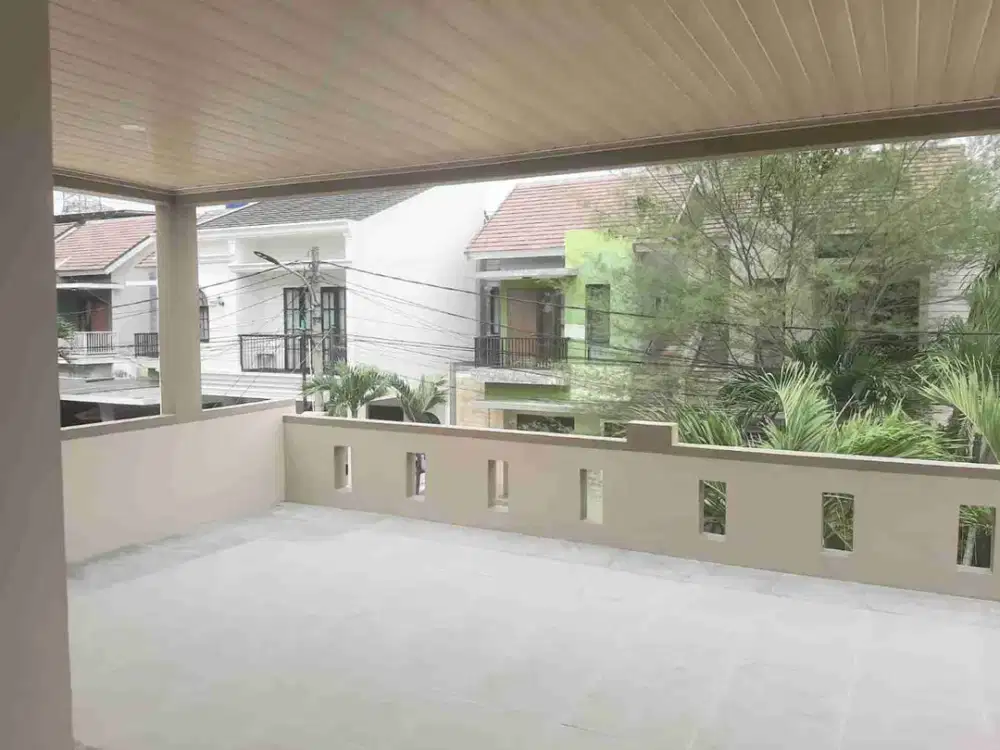 Disewa RUMAH 2 LANTAI FULL RENOV 105m² One Gate system Cluster Harmini Harapan Indah