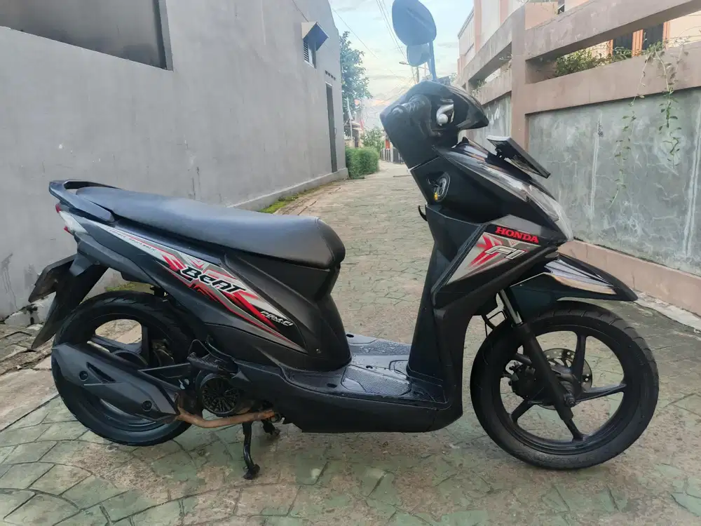 Honda beat fi esp 2016 stater halus mulus terawat