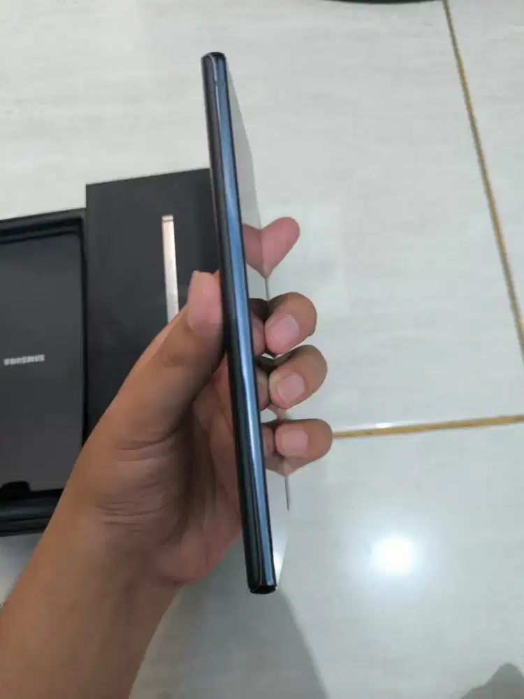 Samsung note 20 ram 8/256 fullset ori sein