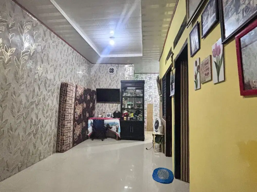 Rumah Terawat 2 KT 13 Menit ke Stasiun Bojong Gede Hadap Timur J-40955