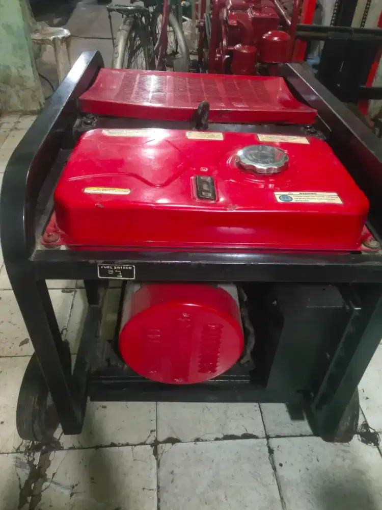 Genset bensin 12 ribu watt setater hidup listriknya normal siap pake