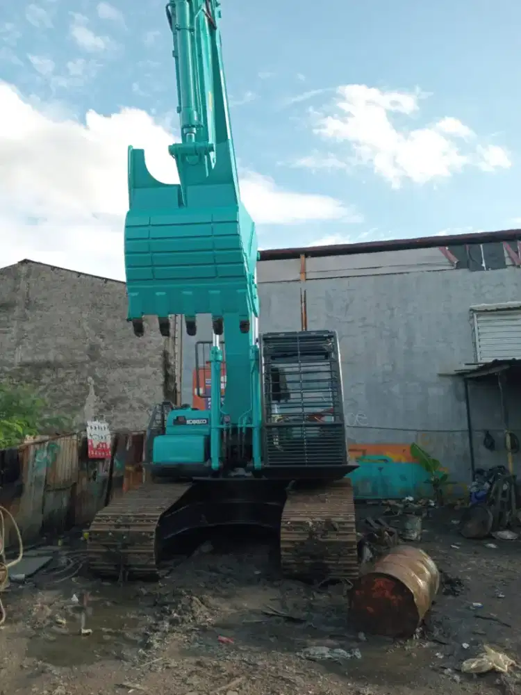 Kobelco SK200-8 Tahun 2014