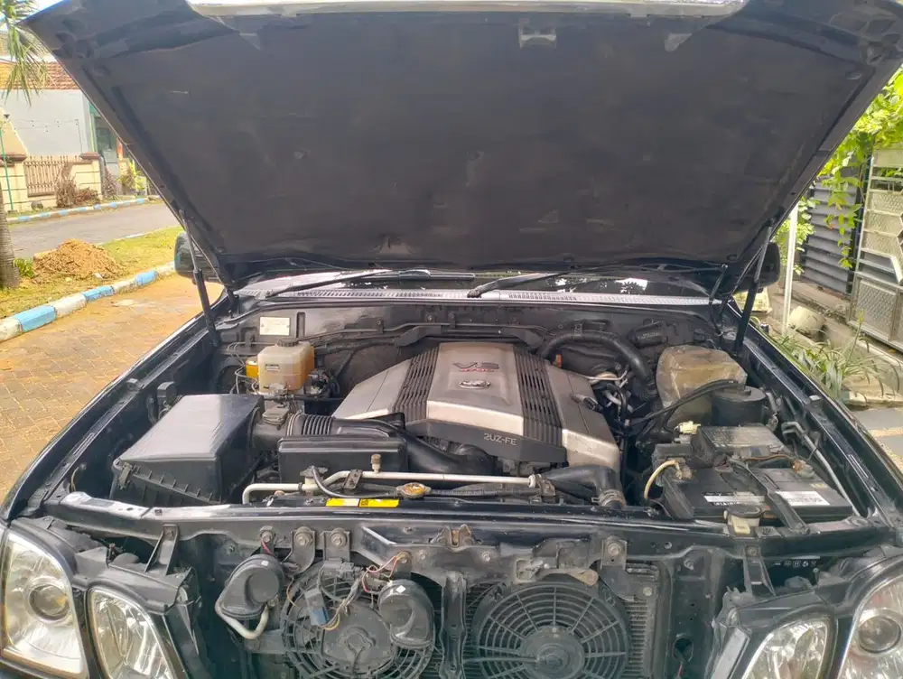 Murah BU Toyota Land Cruiser 2001 AT Nego