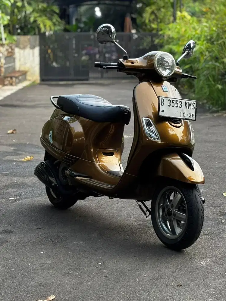PIAGIO VESPA MATIC LX 150 2VIE 2013