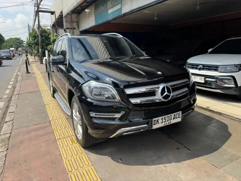 Mercy GL400 th2015 AT siap pakai no mallfunction