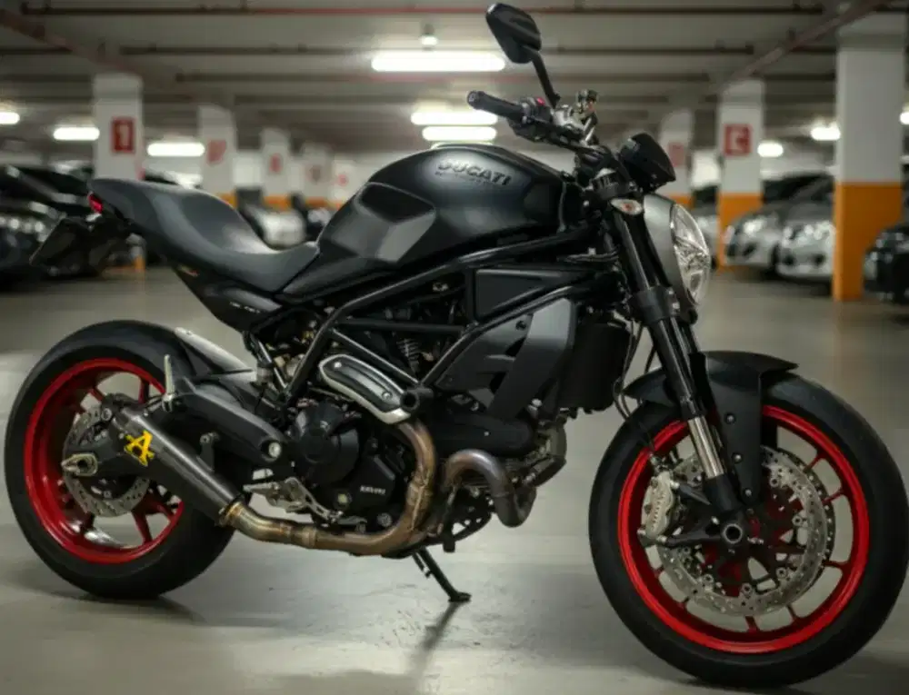 Ducati Monster 797 Blackdoff 2019