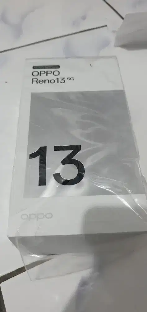 OPPO RENO 13 5G