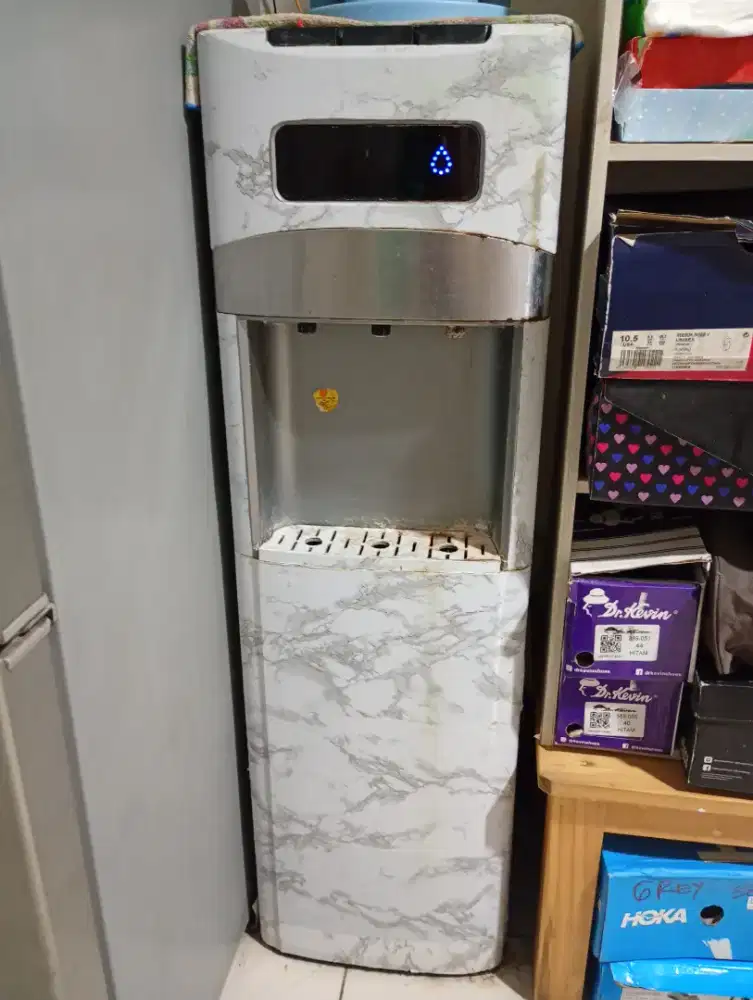 Dijual Dispenser Kris Hot Cold Normal Tabung bawah