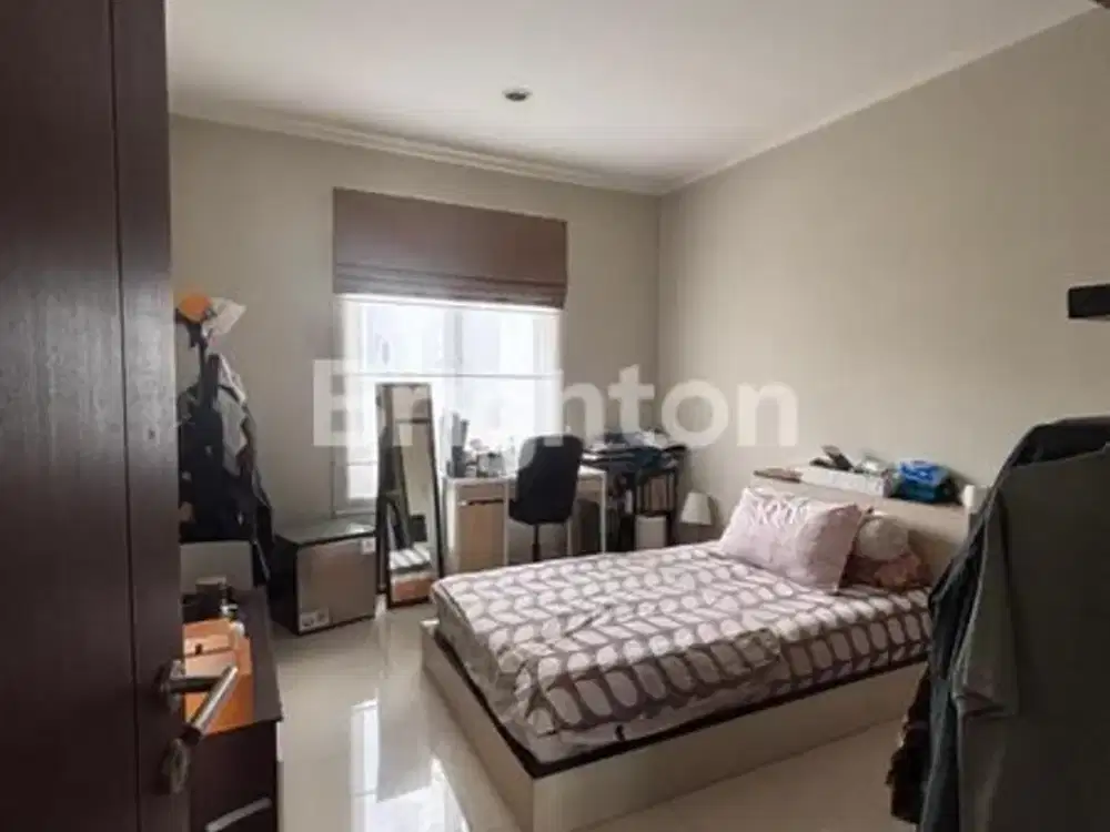 DIJUAL RUMAH DI TANGERANG KOTA, RAPI SIAP HUNI