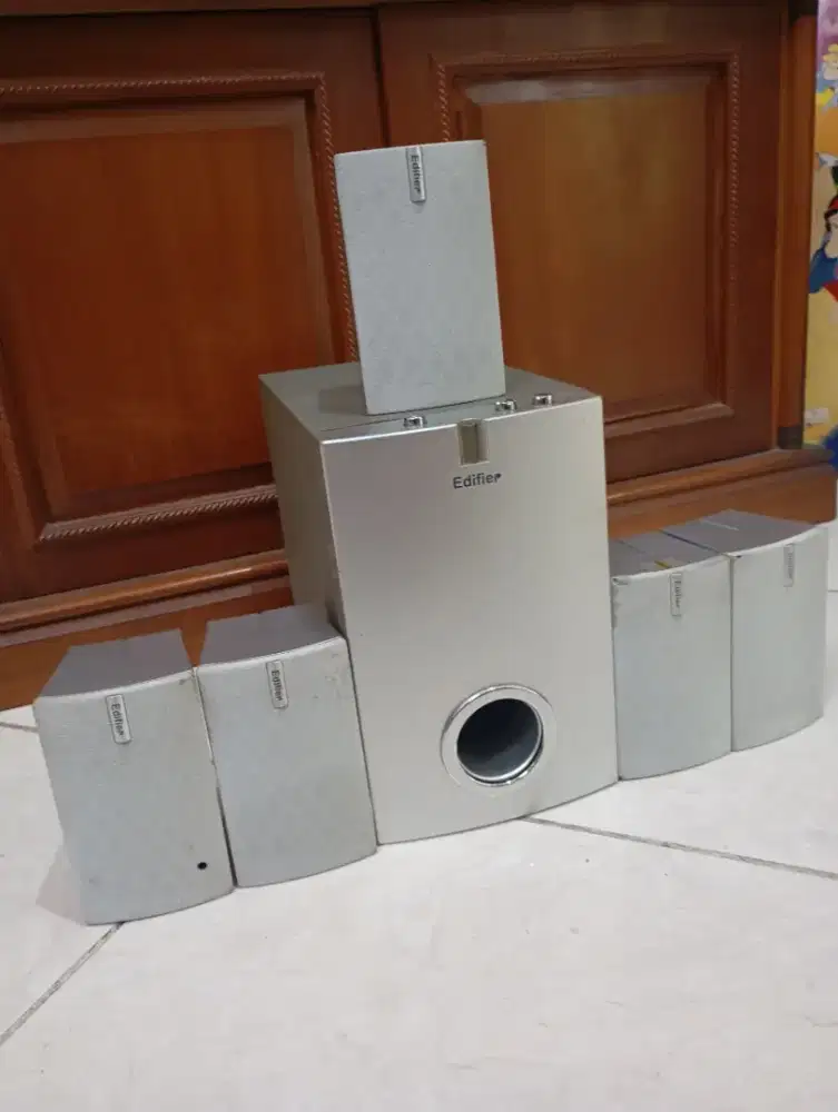 Speaker aktif Edifire R351 5.1