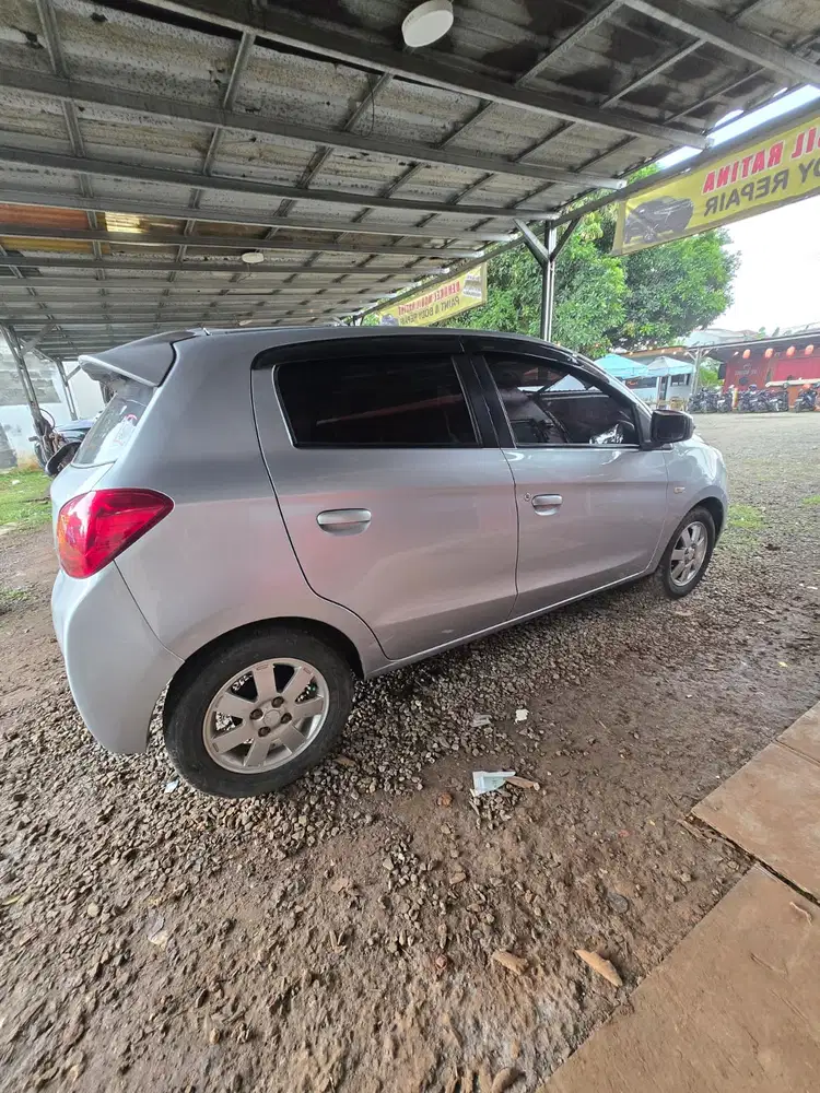 Mitsubishi Mirage 2012 Bensin