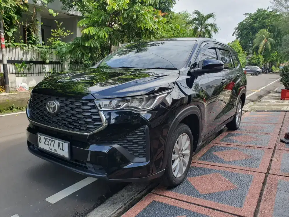 Kijang Innova Zenix V Bensin