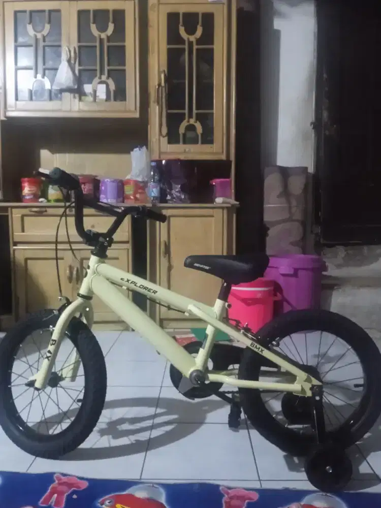 Sepeda BMX utk usia 4-7th.