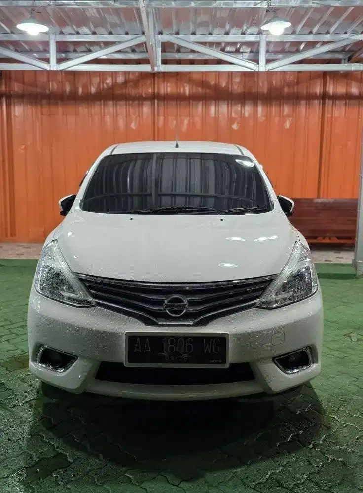 Nissan Grand Livina XV 2017 Automatic Istimewa