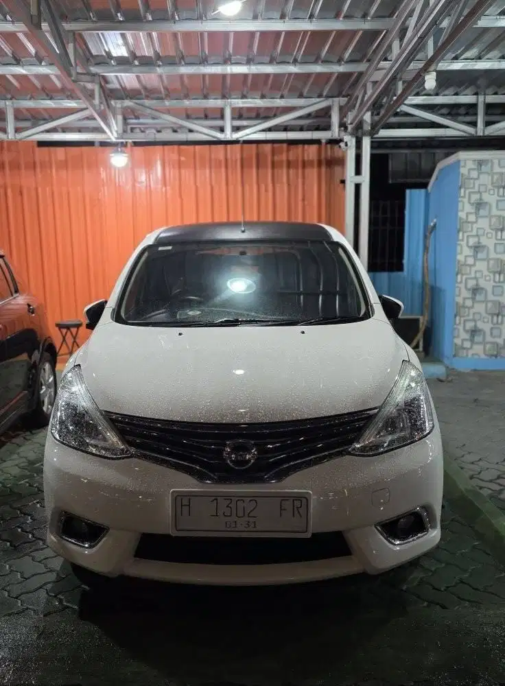 Nissan Grand Livina SV 2016 Automatic Plat H Istimewa