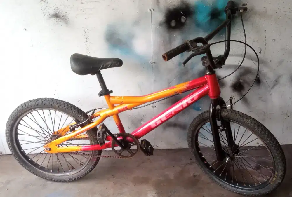 Sepeda bmx genio 20in