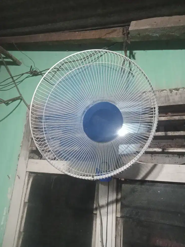 Kipas angin cosmos 16 inch normal dan kencang