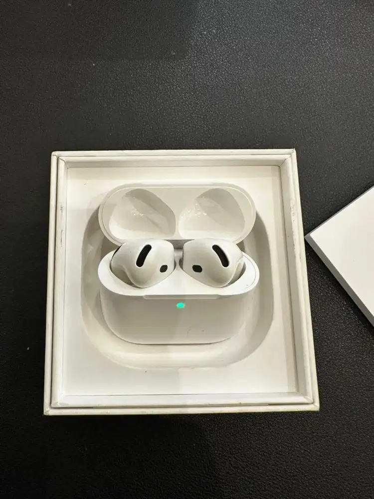 AirPods Gen 4 (Non ANC) Resmi SA/A Mulus No Minus