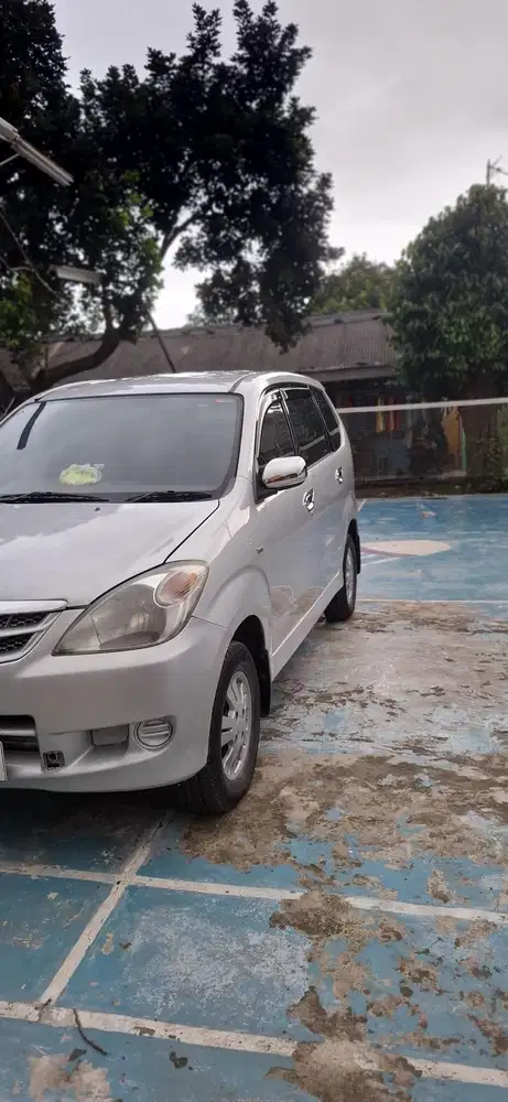 Toyota Avanza 2010 Bensin