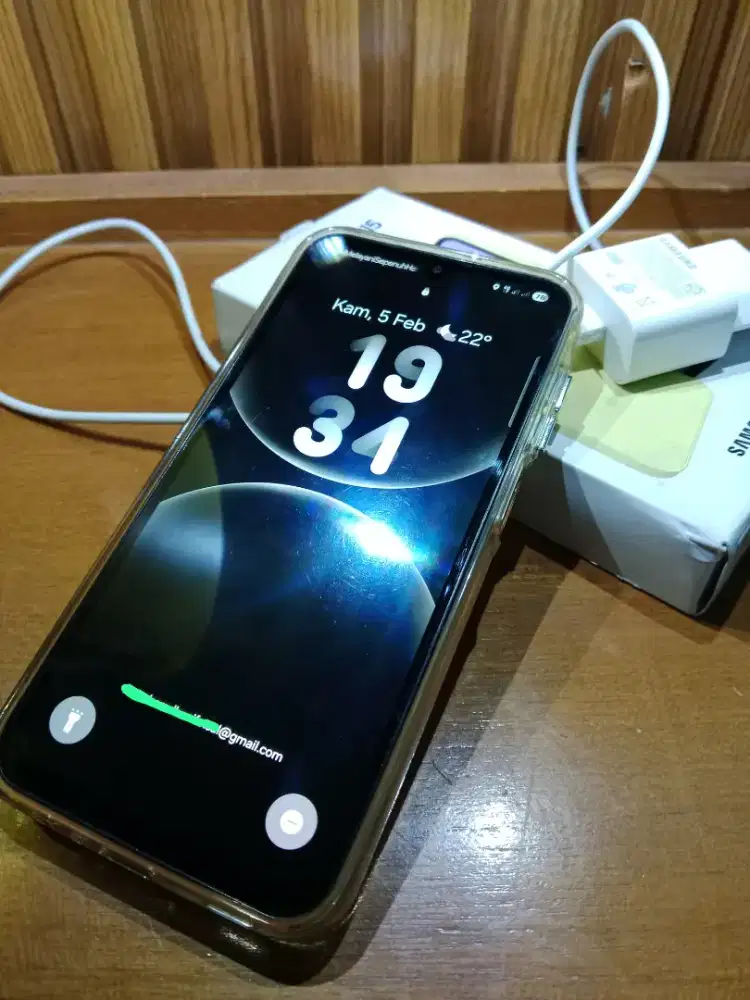 Samsung Galaxy A15 4G 8/128 - Fullset & Segel