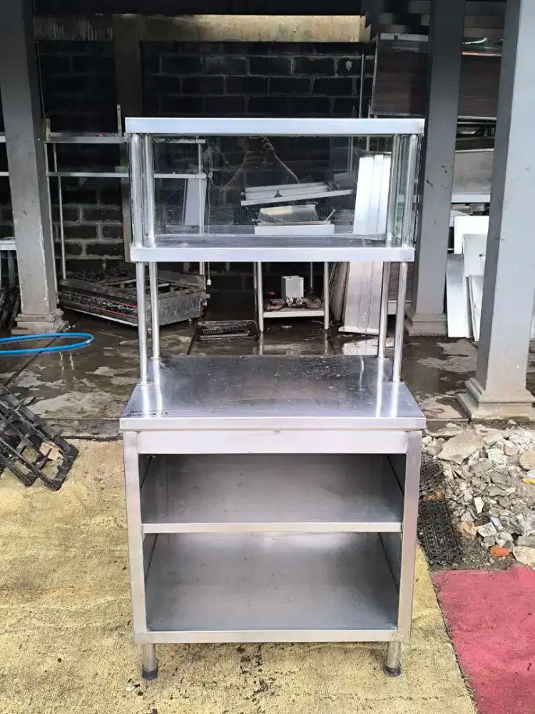 Open kabinet upperself kaca