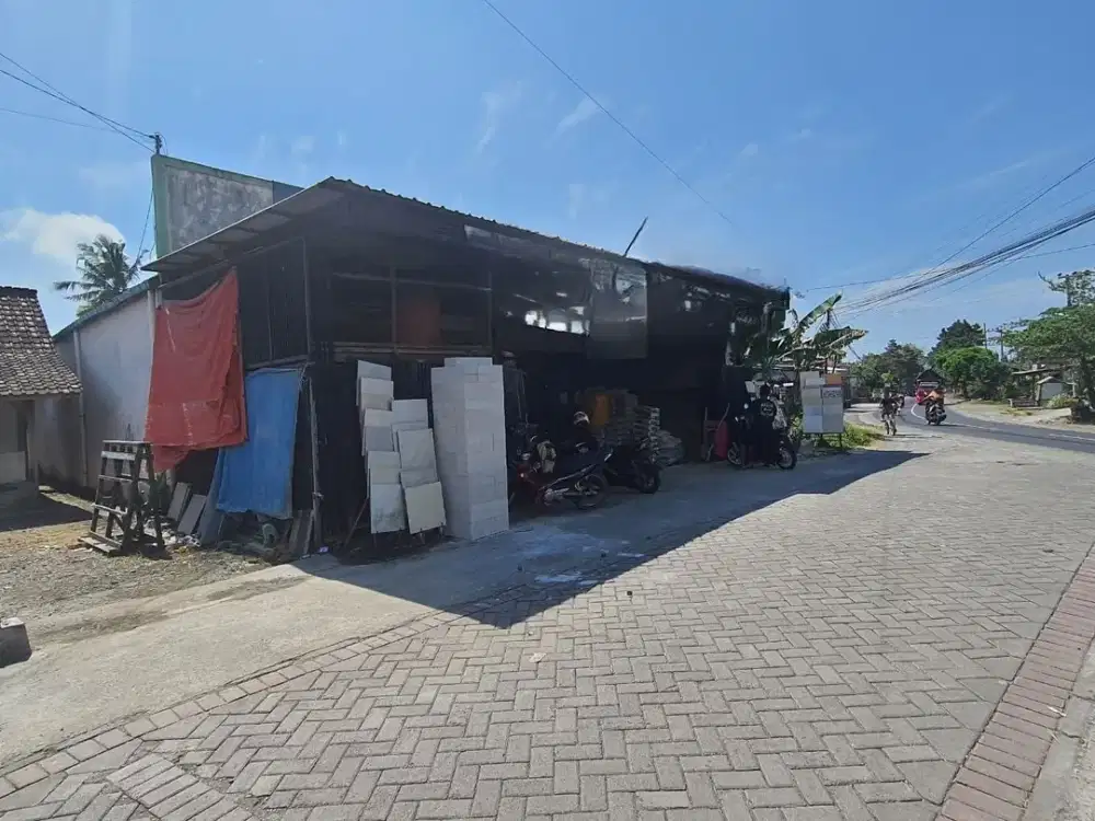 Dijual Lelang Tempat Usaha Kedunggebang Tegaldlimo Banyuwangi