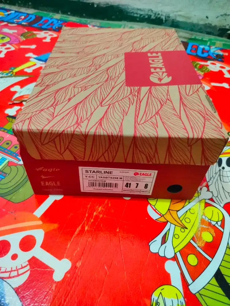 Sepatu Sneakers Eagle Starline, Ukuran 41, Warna Hitam