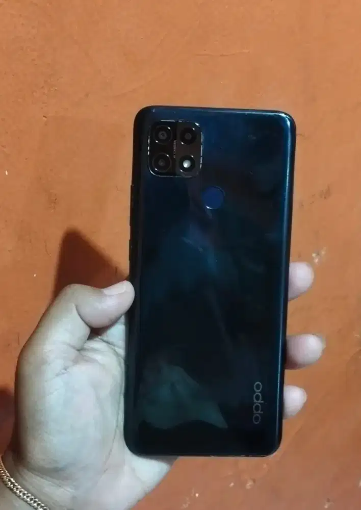 Oppo a15s ram 4/64!.