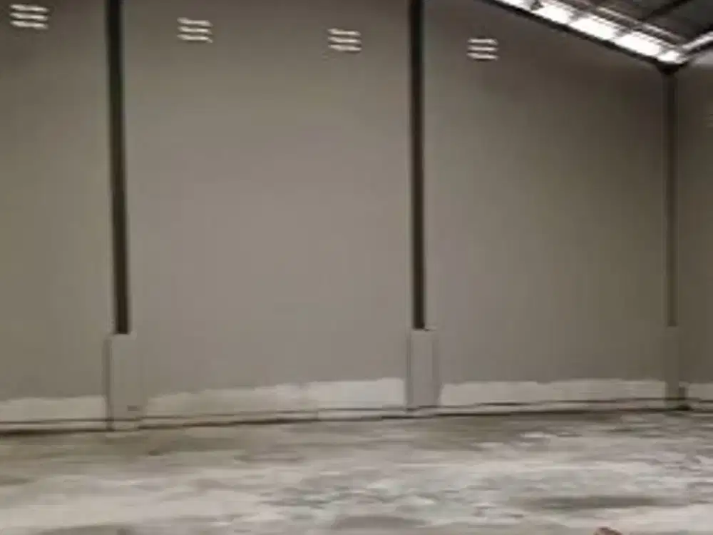 Di Sewa Gudang Baru di Cipondoh, Tangerang