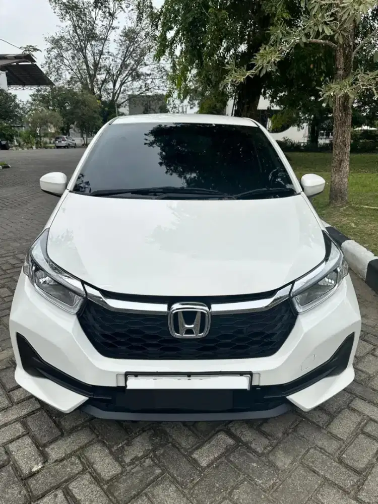BRIO E Automatic 2023 Putih