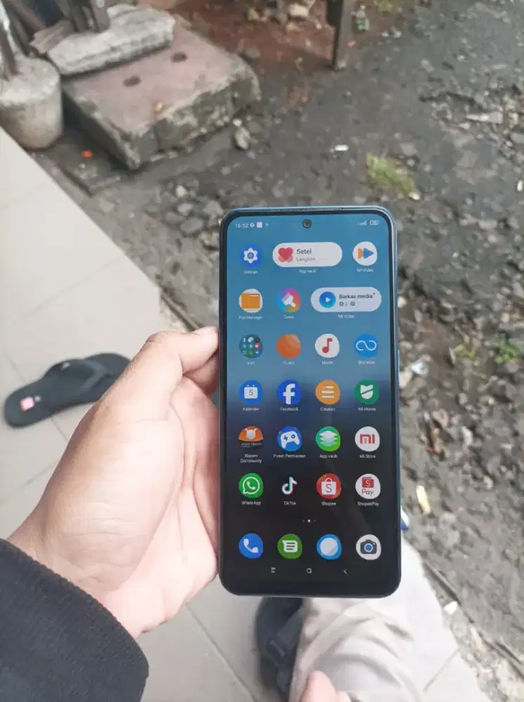 redmi note 10s 6+3/64