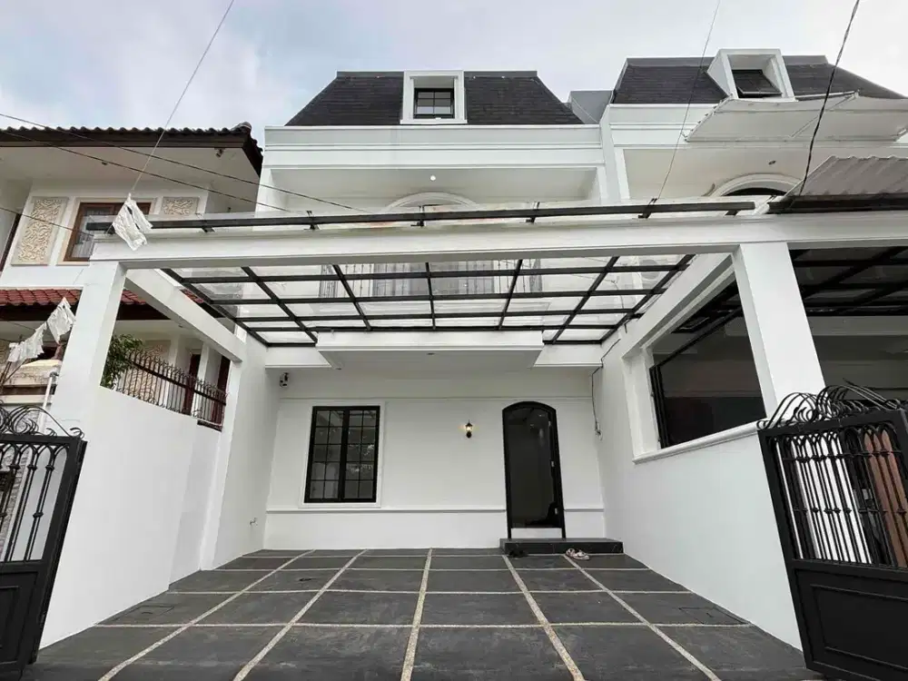 Rumah Mewah 3 Lantai American Classic Modern di Lebak Bulus, Jakarta Selatan