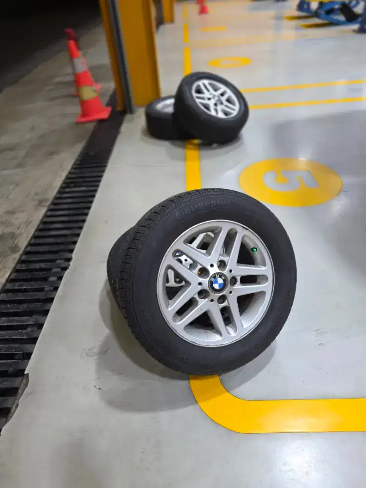 Velg r15 bmw oem 318i e46