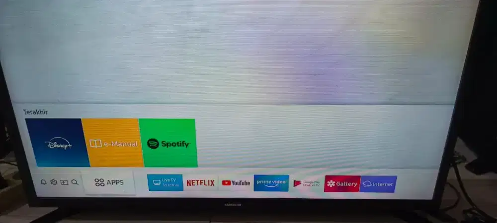 Jual aj tv smart digital Samsung 32