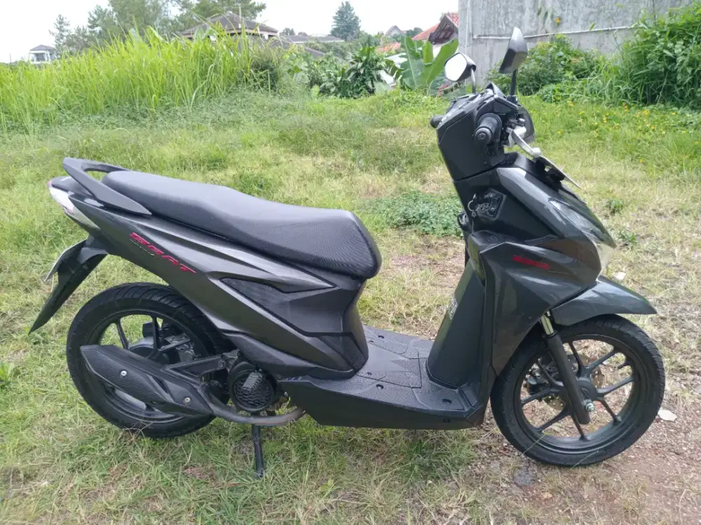 Honda beat deluxe cbs iss 2025