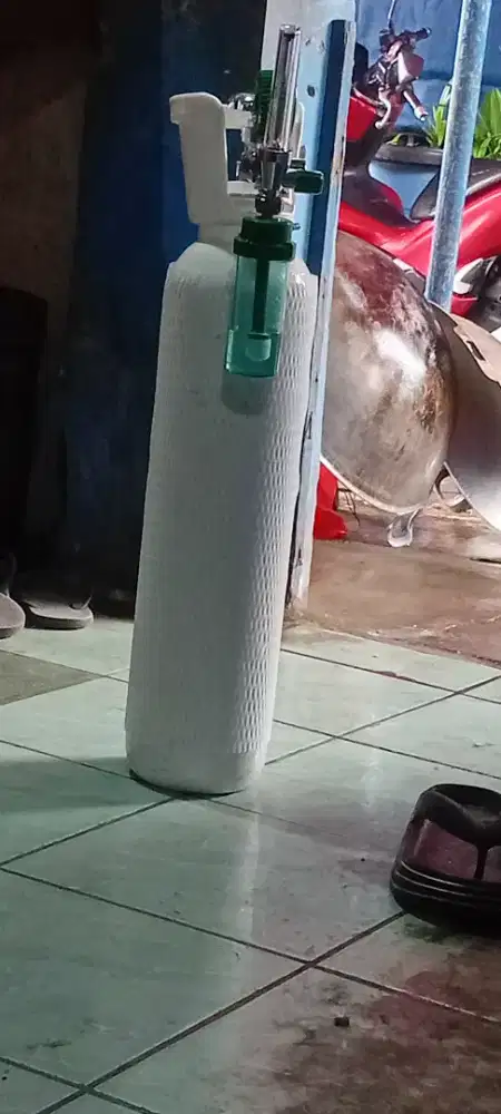 Tabung oksigen + regulator nya