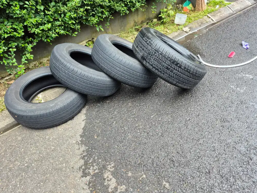 Ban mobil bridgestone