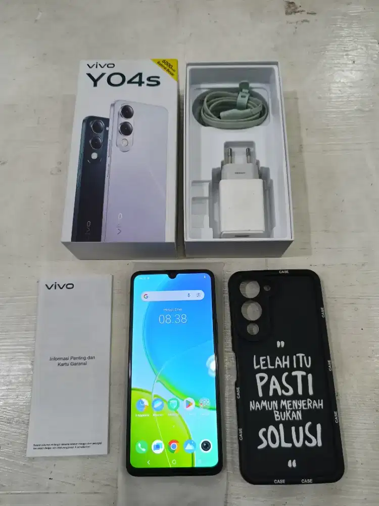 Vivo Y04s 4/64 gb