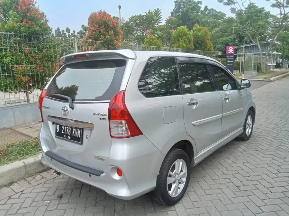 Avanza Veloz matic 2012