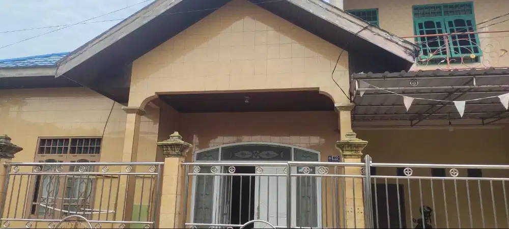 Di jual rumah murah di mt haryono