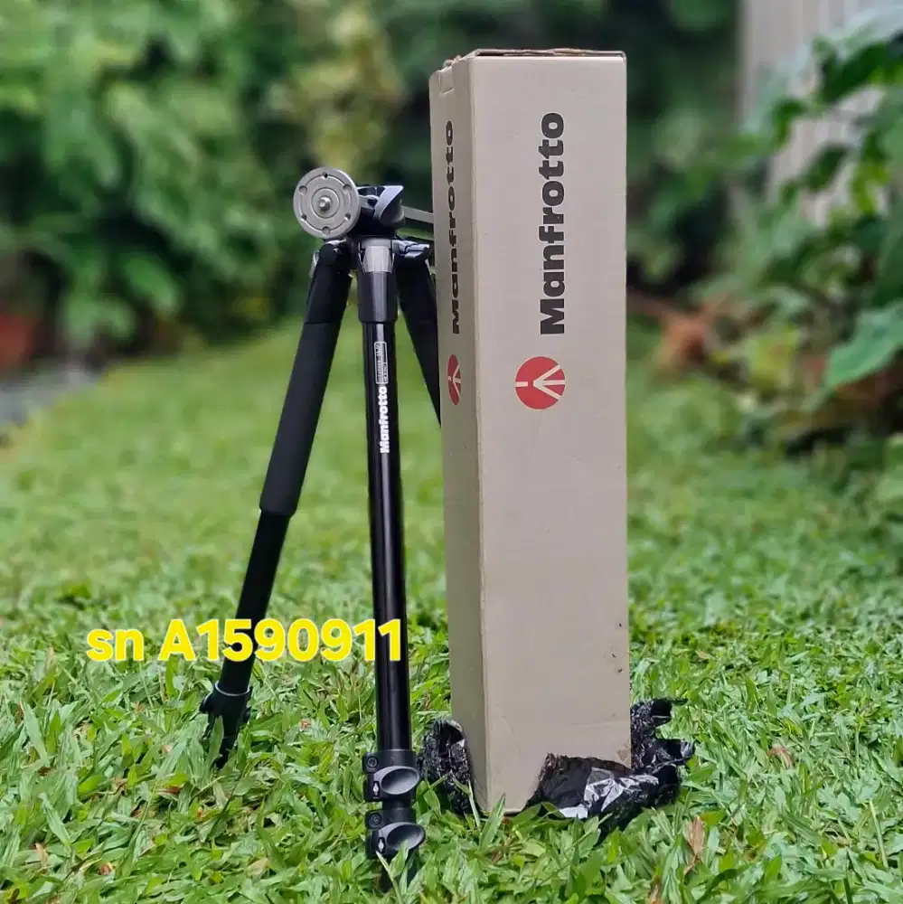 Tripod Manfrotto 055XPROB