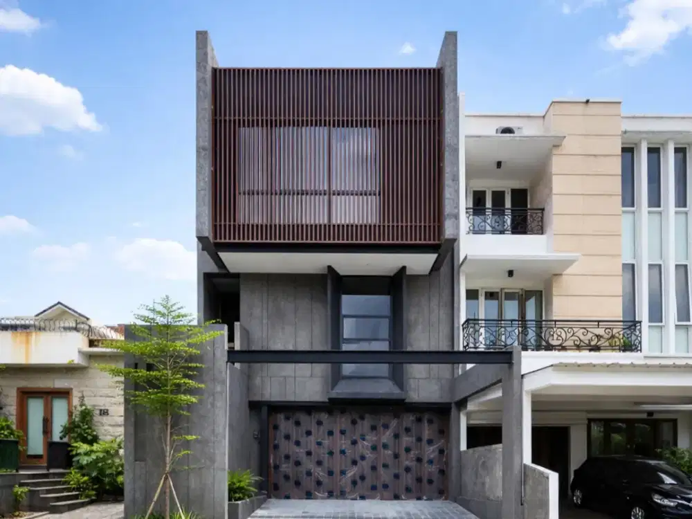 NEGO! Rumah Lebak Bulus, Cilandak Dijual. Komplek Elit, Unit BARU