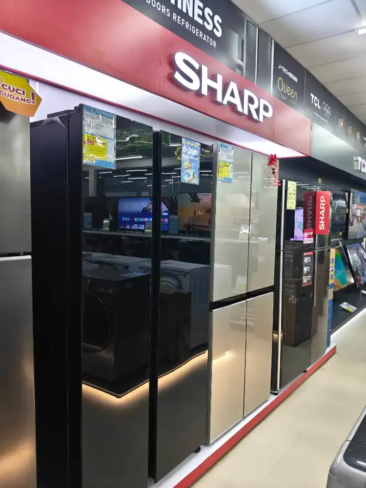Kulkas berbagai merek dan kapasitas